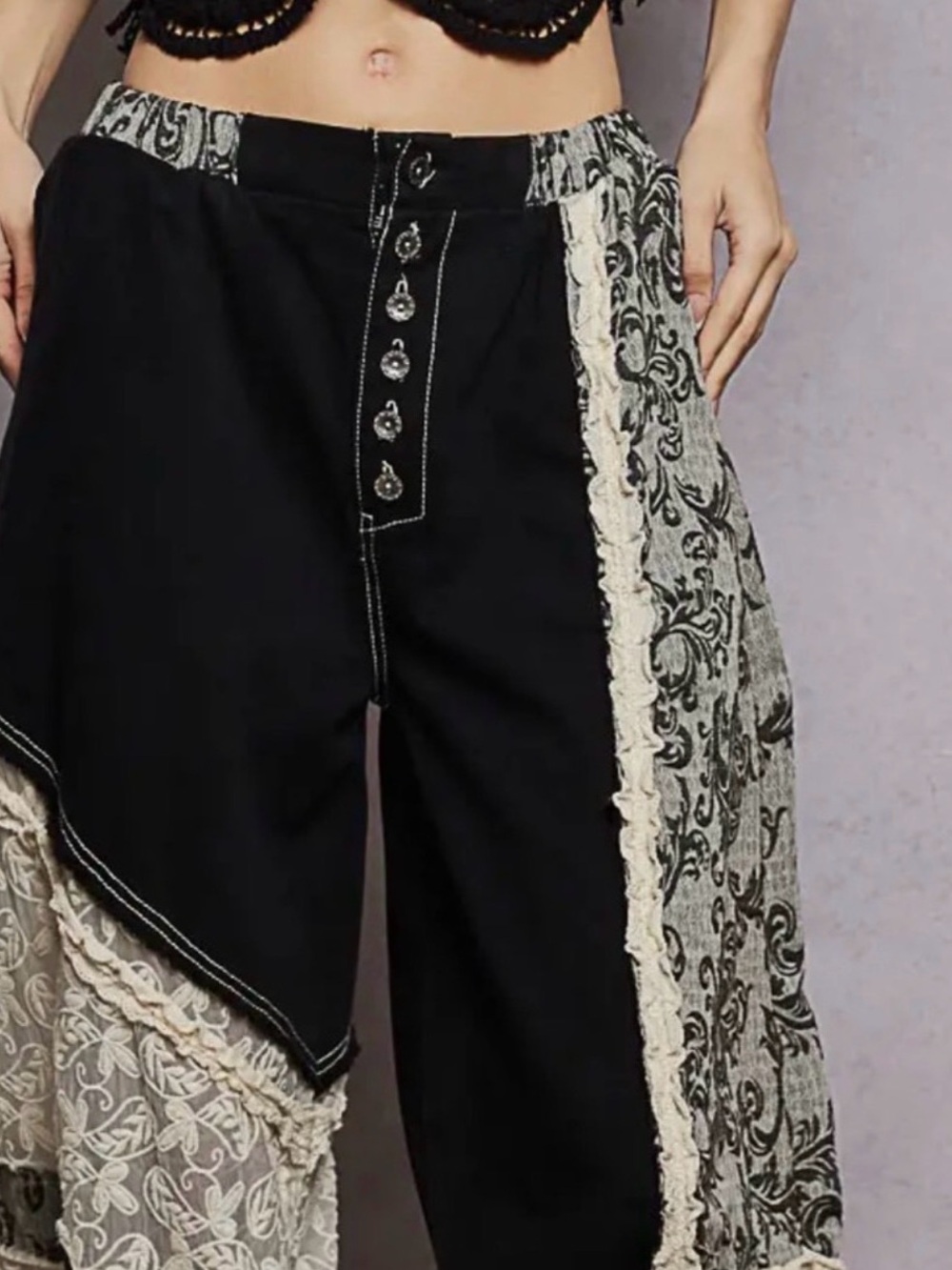 NWOT POL PATCHWORK BOHEMIAN PANTS. Size Large. - Picture 8 of 12
